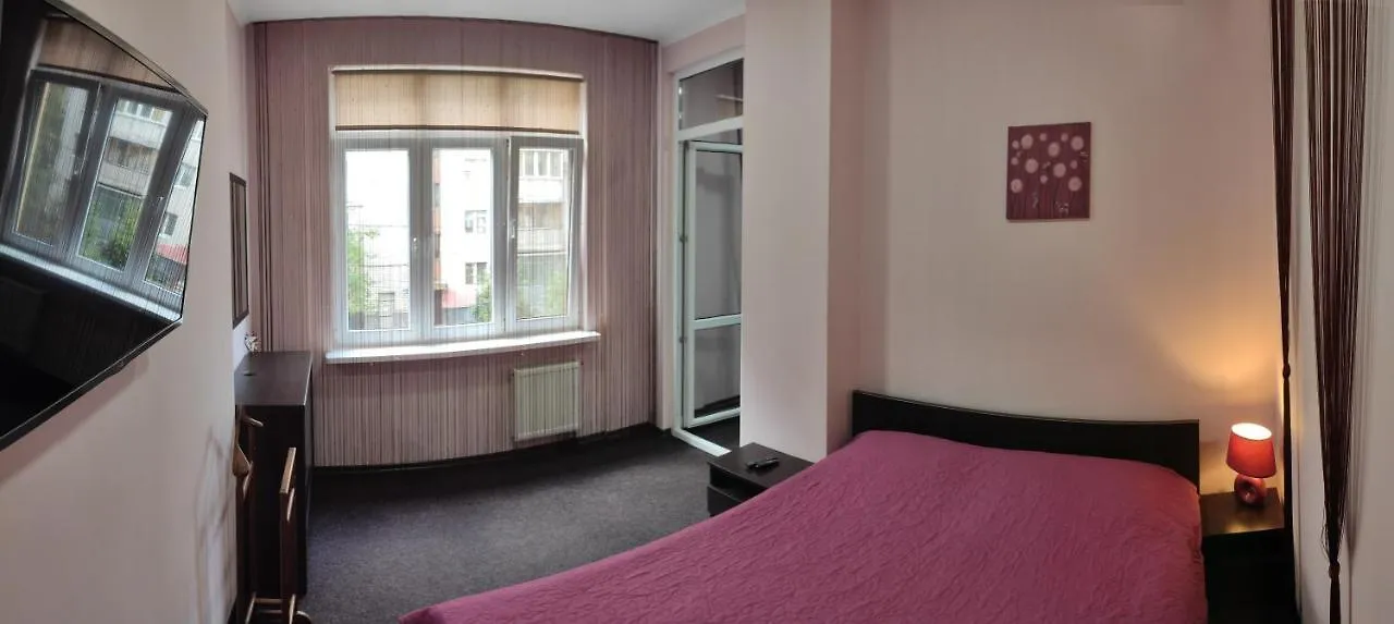 Lux Apart Lviv Apartment 0*,